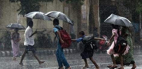 കനത്ത മഴ; കാസര്‍കോട്, മഞ്ചേശ്വരം താലൂക്കുകളിലെ സ്കൂളുകൾക്ക് ഇന്ന് അവധി
