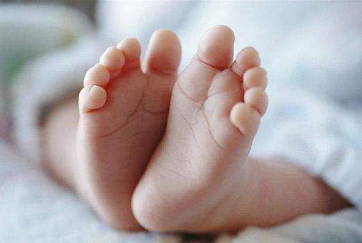 ടി വി തലയില്‍ വീണു ; പിഞ്ചുകുഞ്ഞിന് ദാരുണാന്ത്യം 