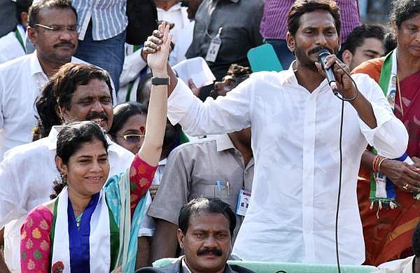 യുവാക്കളെ കയ്യിലെടുത്ത് ജഗന്‍; തദ്ദേശിയര്‍ക്ക് സ്വകാര്യ മേഖലയില്‍ 75 ശതമാനം സംവരണം, പദ്ധതി നടപ്പാക്കുന്ന ആദ്യ സംസ്ഥാനമായി ആന്ധ്ര