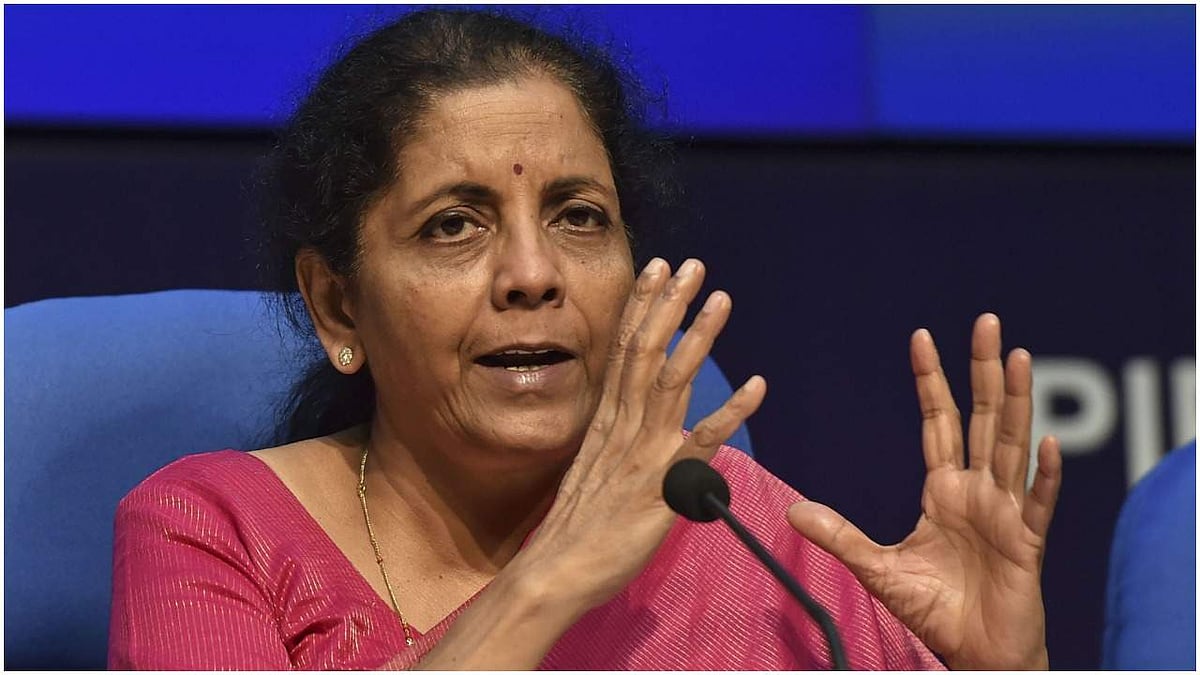 പെട്രോള്‍, ഡീസല്‍, സിഗററ്റ്, വാഹനങ്ങള്‍ വില ഉയരും; ഇലക്ട്രിക് വാഹനം, മൊബൈല്‍ ചാര്‍ജര്‍, സെറ്റ് ടോപ്പ് ബോക്‌സ് കുറയും; ബജറ്റ് വരുത്തുന്ന മാറ്റങ്ങള്‍ 