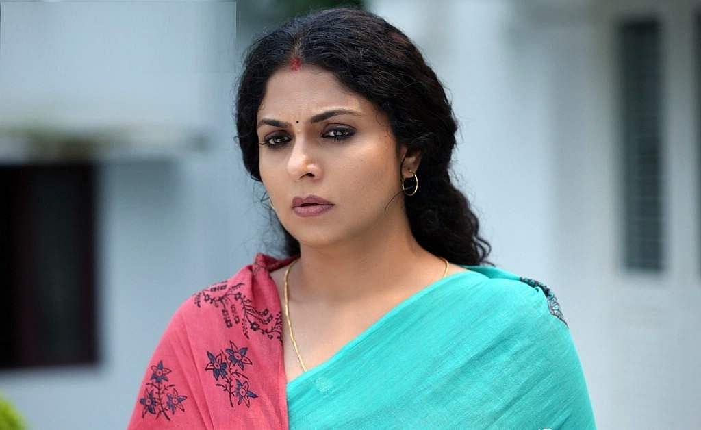'ഞങ്ങള് പറഞ്ഞിട്ടാണ് ആശ അങ്ങനെ ചെയ്തത്'; വിദ്വേഷ പ്രചരണം നടത്തുന്നവര്ക്കെതിരേ പരാതി നല്കി ആശ ശരത്ത്