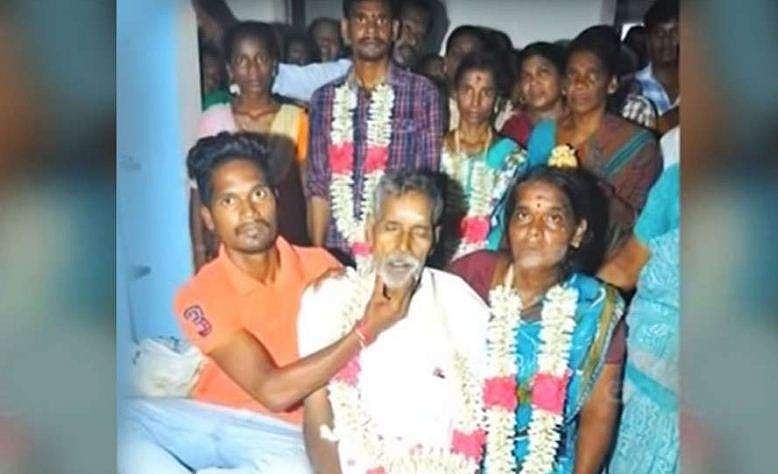 വിവാഹം തീരുമാനിച്ചതിന് പിന്നാലെ അച്ഛന്‍ മരിച്ചു; മൃതദേഹം സാക്ഷിയാക്കി മകന്റെ വിവാഹം; ഫോട്ടോ വൈറല്‍