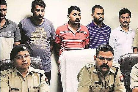ട്രക്ക് ഡ്രൈവറെ ക്രൂരമായി കൊലപ്പെടുത്തി; ടോൾ പ്ലാസ ജീവനക്കാരായ ഏഴം​ഗ സംഘം അറസ്റ്റിൽ