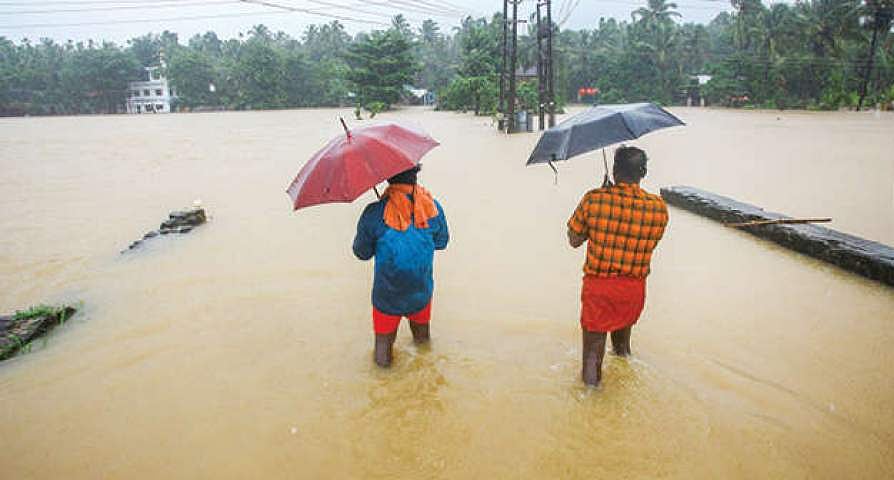 ഒഴുകാന്‍ സ്ഥലമില്ല; പുഴകള്‍ ഗതിമാറി ജനവാസകേന്ദ്രങ്ങളിലൂടെ; ഇനി മഴ വന്നാല്‍ എന്താകുമെന്ന് ആശങ്ക