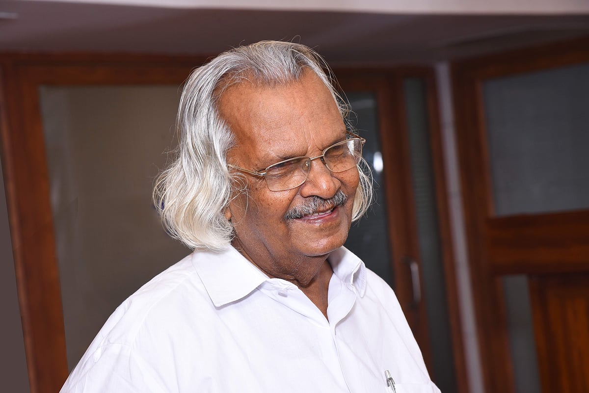 എഴുത്തും ജീവിതവും: ഡോ. സിജെ റോയിയെക്കുറിച്ച് 