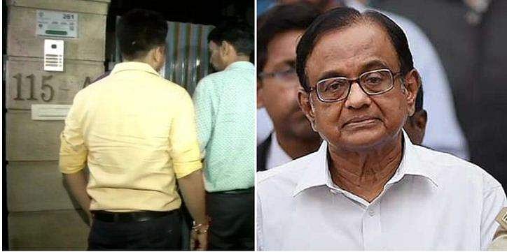 രണ്ട് മണിക്കൂറിനുള്ളില്‍ ഹാജരാവണം, ചിദംബരത്തിന്റെ വസതിയില്‍ നോട്ടീസ് പതിച്ച് സിബിഐ, നീക്കം അര്‍ധരാത്രിയോടെ