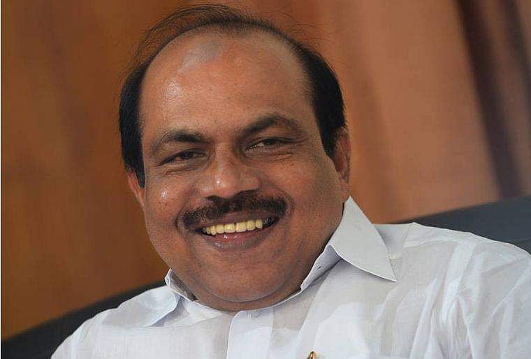 പാലാരിവട്ടം മേല്‍പ്പാലം അഴിമതി; മുന്‍ മന്ത്രി ഇബ്രാഹിംകുഞ്ഞിനെ വിജിലന്‍സ് ചോദ്യം ചെയ്തു