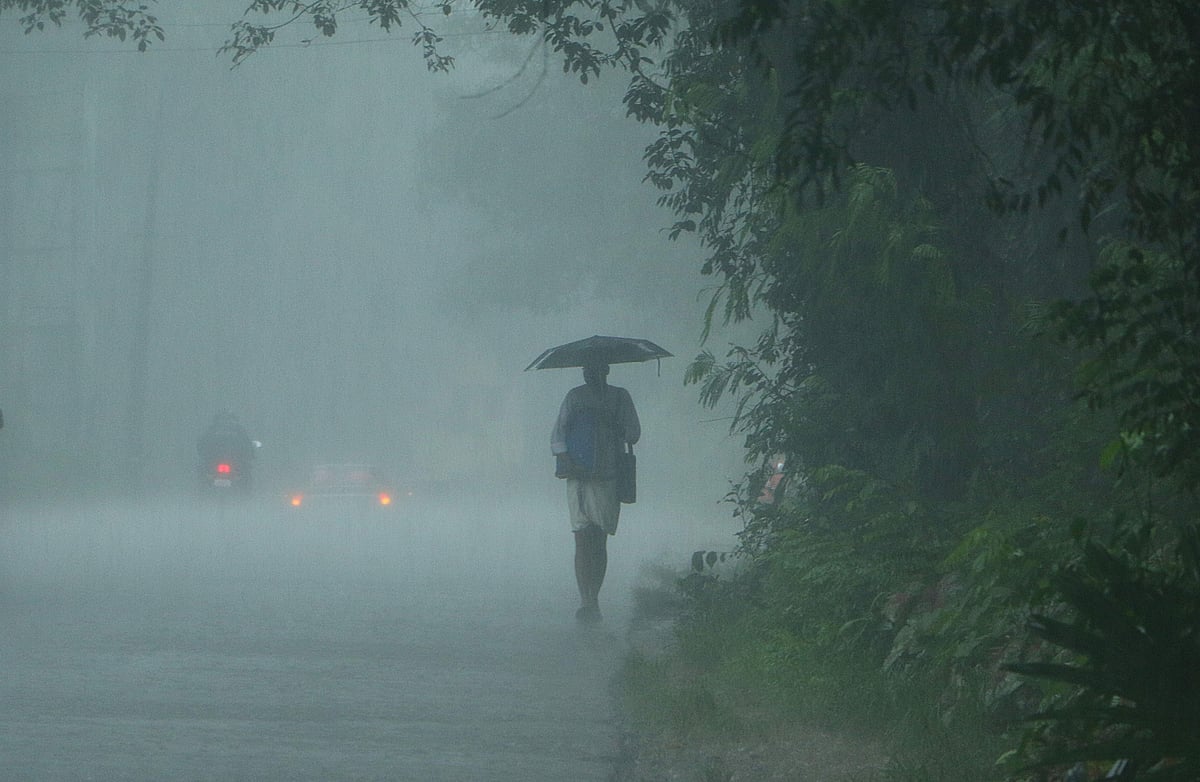 സംസ്ഥാനത്ത് ഈ ജില്ലകളില്‍ ഇന്ന് കനത്ത മഴയ്ക്ക് സാധ്യത; ജാഗ്രതാ നിര്‍ദേശം