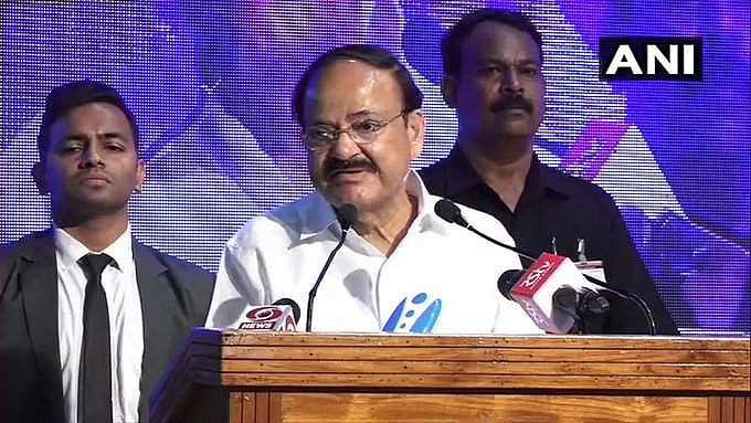 ഇന്ത്യയെ ആക്രമിച്ചാല്‍ ഒരിക്കലും മറക്കാന്‍ കഴിയാത്ത മറുപടി നല്‍കും; പാകിസ്ഥാന് ശക്തമായ മറുപടി നല്‍കി വെങ്കയ്യ നായിഡു