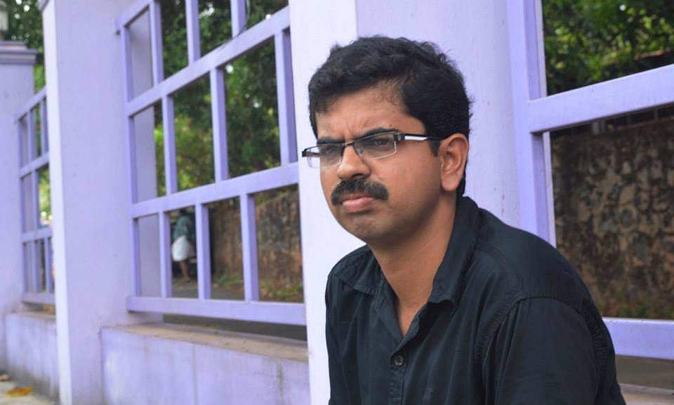 'ചോരനീരാക്കി പണികഴിപ്പിച്ച പുതിയ വീട്ടില്‍ താമസിച്ച  കൊതി തീര്‍ന്നില്ല സാറെ, എന്റെ പൊന്ന് ജന്നയും അസ്മിയും അനാഥാരയല്ലോ' ; കുറിപ്പ്