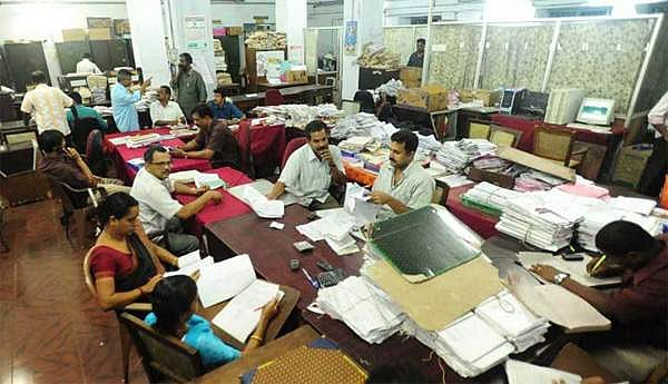 ഓണാഘോഷം : തലസ്ഥാനത്തെ സര്‍ക്കാര്‍ ഓഫീസുകള്‍ക്ക് ഉച്ചയ്ക്ക് ശേഷം അവധി