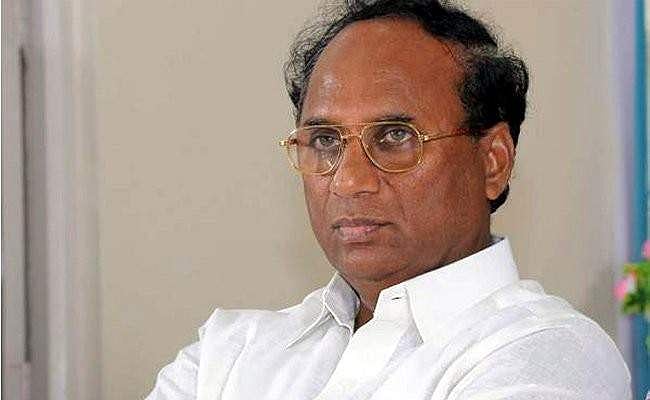 റാവുവിനെ കൊലപ്പെടുത്തിയത് മൂത്തമകനെന്ന് അനന്തിരവന്‍; അച്ഛന്‍ ഫാനില്‍ തൂങ്ങിനില്‍ക്കുന്നത് കണ്ടെന്ന് മകള്‍; വിവാദം