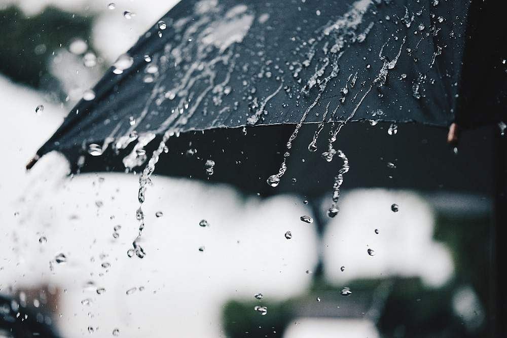സംസ്ഥാനത്ത് വ്യാഴാഴ്ച വരെ കനത്ത മഴ, ഇടിമിന്നല്‍; യെല്ലോ അലര്‍ട്ട്; ജാഗ്രത