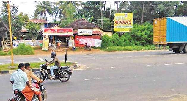 പതിനഞ്ച് മാസം; ഒരു കുടുംബത്തിലെ നാല് സഹോദരങ്ങള്‍ അപകടത്തില്‍ മരിച്ചു, മൂന്ന് പേര്‍ മരിച്ചത് ഒരേ സ്ഥലത്ത് 