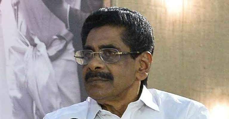 'ഞാന്‍ പിണറായിയെ പോലെ ഭീരുവല്ല; ഇതിനൊക്കെ ഞാന്‍ തന്നെ മതി'; കോണ്‍ഗ്രസ് പ്രവര്‍ത്തകര്‍ എന്റെ അഭിപ്രായക്കാരെന്നും മുല്ലപ്പള്ളി