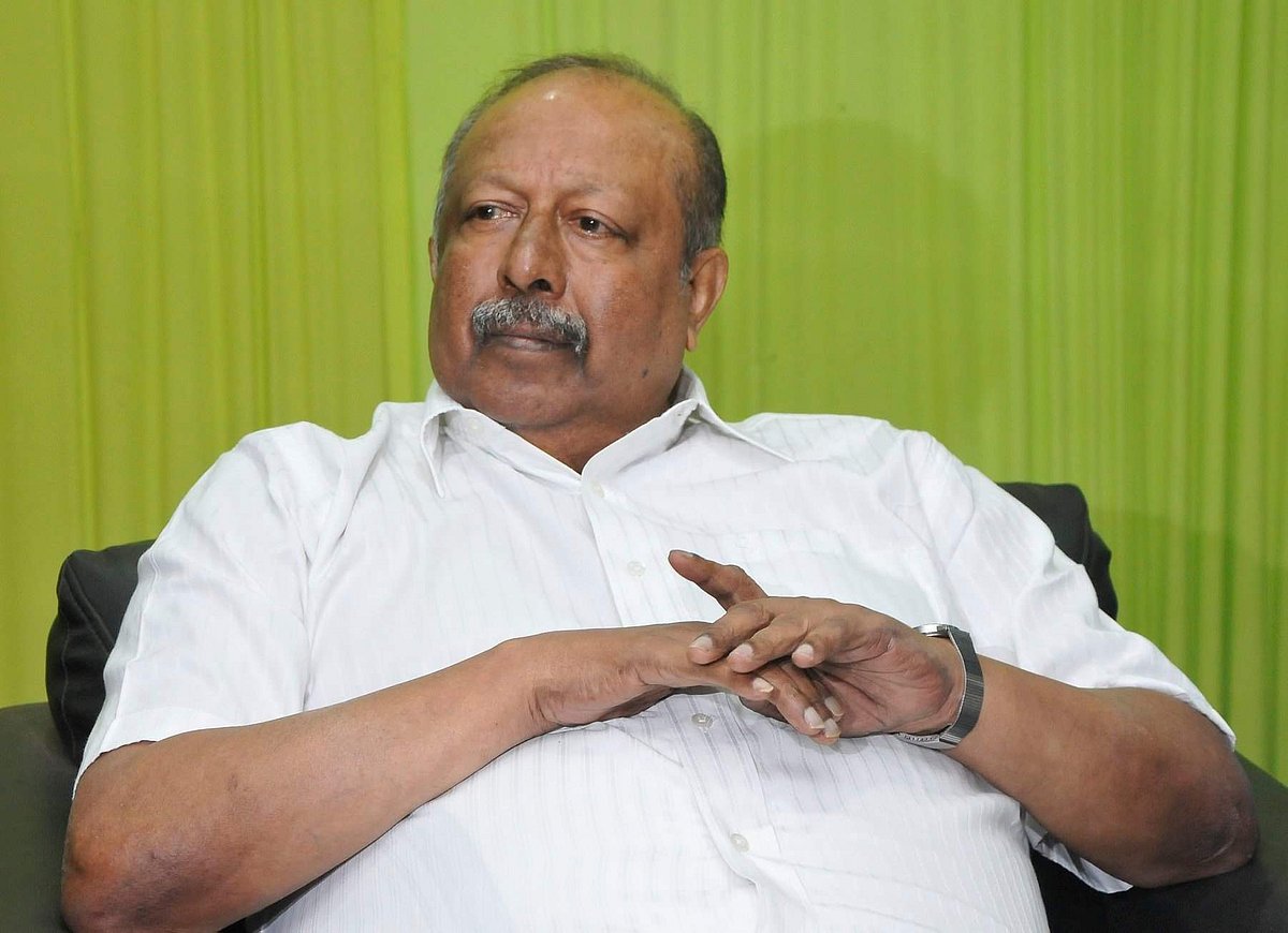 പത്രപ്രവര്ത്തനത്തിലെ ആറാമിന്ദ്രിയം; എസ് ജയചന്ദ്രന് നായര് എഴുതുന്നു