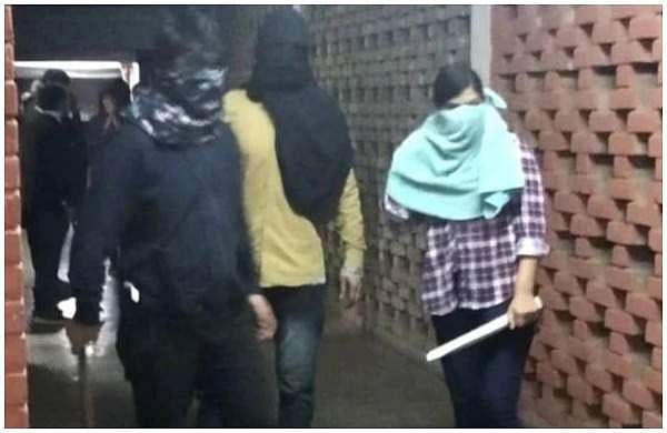 ജെഎന്‍യു അക്രമം; വിവരങ്ങള്‍ സംരക്ഷിക്കണം, ഫെയ്‌സ്ബുക്കിനും വാട്‌സ്ആപ്പിനും ഡല്‍ഹി പൊലീസിനും കോടതി നോട്ടീസ്