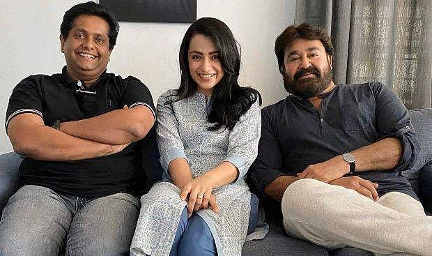 മോഹൻലാലിനും ജിത്തുവിനും നടുവിൽ തൃഷ; റാം ആവേശത്തിൽ താരം