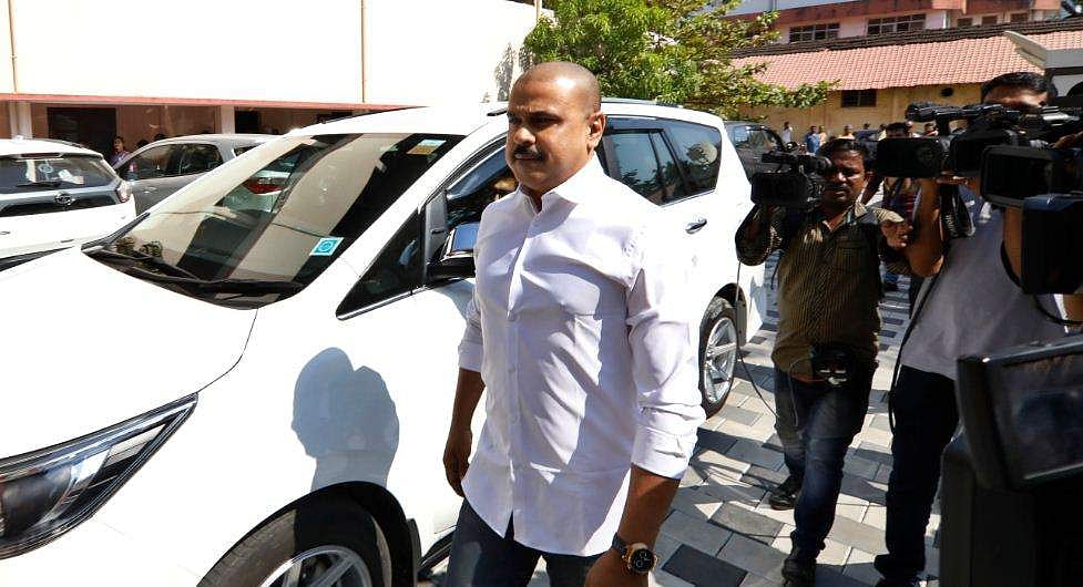 ആദ്യം വിസ്തരിക്കുക യുവനടിയെ ; സാക്ഷി വിസ്താരം 30 മുതല്‍ ; പരിശോധനാഫലം വരുംവരെ വിചാരണ പാടില്ലെന്ന് ദിലീപ് ; പുതിയ ഹര്‍ജി