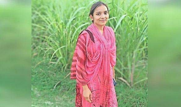 അത് അവളല്ല, ഹാഥ്‌രസ് പെണ്‍കുട്ടിയുടേത് എന്നപേരില്‍ പ്രചരിക്കുന്നത് ചണ്ഡീഗഡ് സ്വദേശിയുടെ ചിത്രം, പരാതി