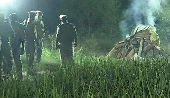 'ബലാത്സംഗം നടന്നില്ലെന്ന് എഡിജിപി എങ്ങനെ പറഞ്ഞു; ജില്ലാ മജിസ്‌ട്രേറ്റ് തല്‍സ്ഥാനത്ത് എന്തുകൊണ്ട് തുടരുന്നു; ഹാഥ്‌രസ് സംസ്‌കാരം മനുഷ്യാവകാശ ലംഘനം'