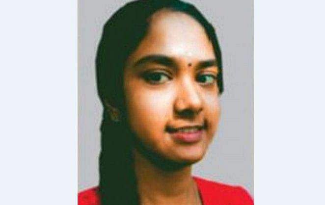 കാണാതായ പത്താം ക്ലാസുകാരിയുടെ മൃതദേഹം കടല്‍ തീരത്ത്, ആത്മഹത്യ പിതാവിന്റെ മദ്യപാനത്തില്‍ മനംനൊന്ത്‌
