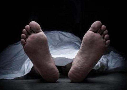 ചീട്ടുകളിക്കുന്നതിനിടെ പൊലീസിനെ കണ്ട് ഭയന്നോടി; യുവാവ് വീണു മരിച്ചു  