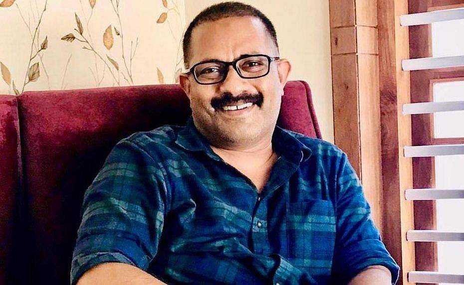 'ഞാൻ ഇവിടെയുണ്ട്, നവംബർ പത്താം തിയതി ഇഡിക്ക് മുൻപിൽ ഹാജരാകും, അതു കഴിഞ്ഞാലും എല്ലാവരും ഇവിടെ കാണണം'; കെഎം ഷാജി