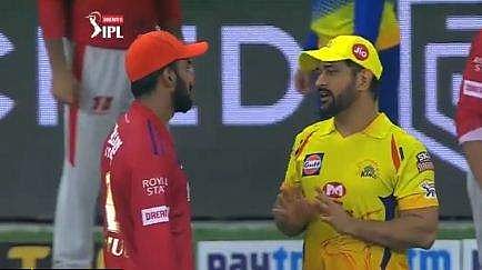 ധോനിയുടെ ഉപദേശം കിട്ടി, ഇനി രാഹുല്‍ 'കൂളായി' എതിരാളികളെ പൂട്ടും? ശ്രദ്ധേയമായി വീഡിയോ