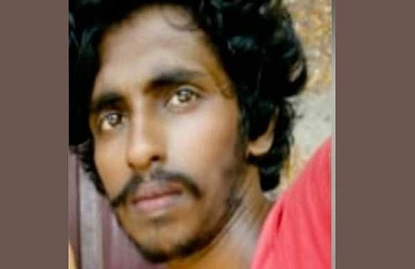 പോക്സോ കേസ് പ്രതി പൊലീസ് സ്റ്റേഷനില് നിന്നും രക്ഷപ്പെട്ടു; വ്യാപക തെരച്ചില്