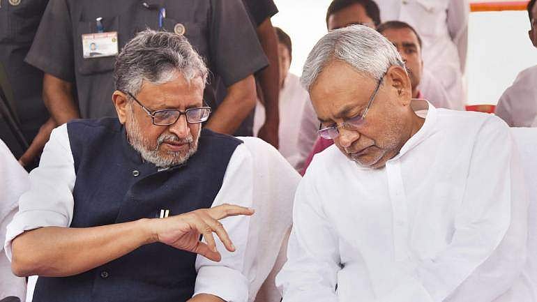 പ്രധാന വകുപ്പുകള്ക്കായി പിടിമുറുക്കി ബിജെപി ; മൗനം തുടര്ന്ന് നിതീഷ് കുമാര് ; ബിഹാറില് ചര്ച്ചകള് തുടരുന്നു