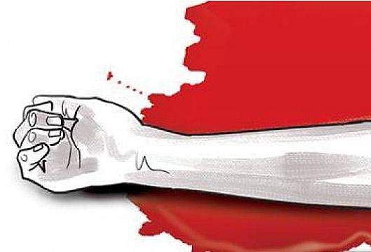 'മാവിൻ ചുവട്ടിൽ കുടം നിറയെ സ്വർണം; അനുഭവിക്കണമെങ്കിൽ മക്കളെ ബലി നൽകണം'- സിദ്ധൻ ഒളിവിൽ; സഹോദരൻമാർ പിടിയിൽ