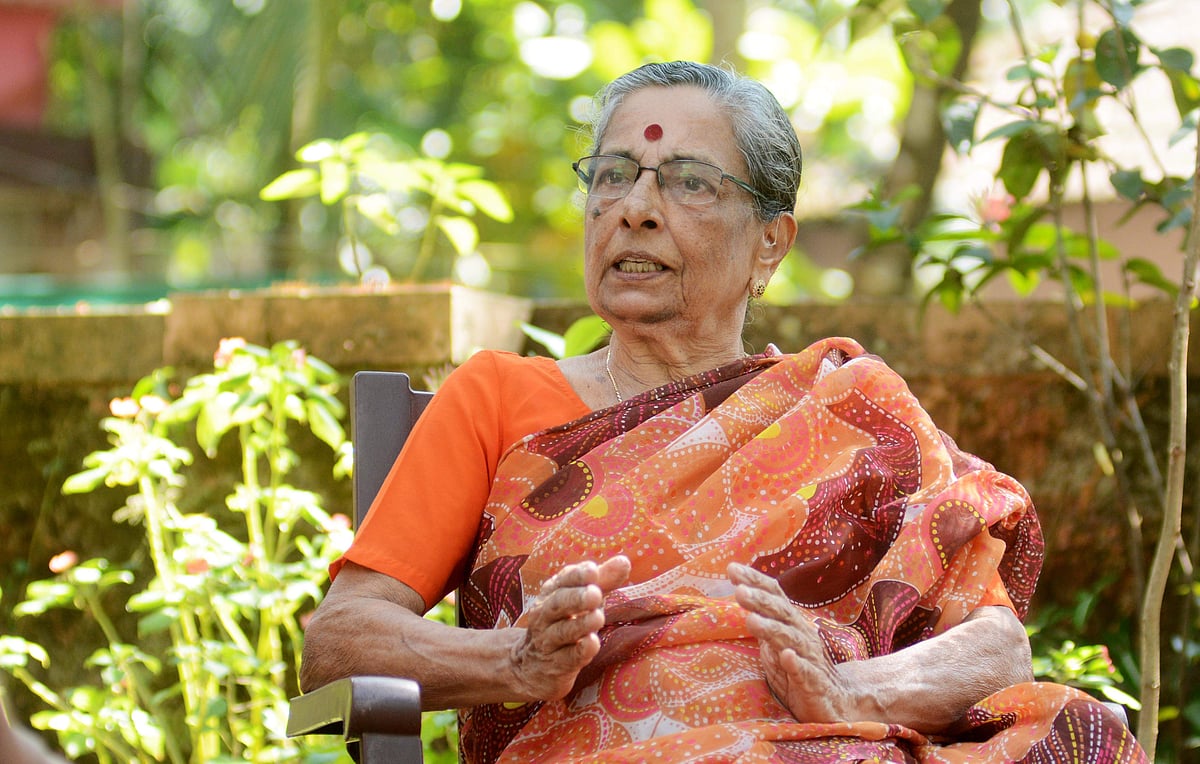 തെരഞ്ഞെടുപ്പ് വേദിയിലെ പെണ്ണനുഭവം