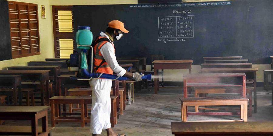 സ്‌കൂളുകള്‍ ഡിസംബര്‍ 31 വരെ തുറക്കില്ല; ഉത്തരവിറക്കി ഒഡീഷ സര്‍ക്കാര്‍