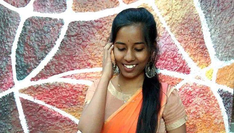 ലോക്ഡൗണ്‍ ജീവിതം പ്രതിസന്ധിയിലാക്കി; ഹോസ്റ്റല്‍ ഒഴിയേണ്ടിവന്നു; പ്ലസ് ടു പരീക്ഷയിലെ ഒന്നാംറാങ്കുകാരി ആത്മഹത്യ ചെയ്തു