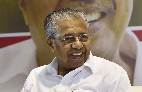കേരളത്തിന്റെ നന്മയ്ക്കായ് തോളോട് തോള്‍ ചേര്‍ന്നു നില്‍ക്കാം; പുതുവത്സരാശംസകളുമായി മുഖ്യമന്ത്രി