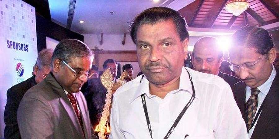 തിരുവഞ്ചൂര് രാധാകൃഷ്ണന് കോവിഡ്