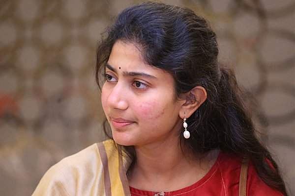 'സ്വന്തം സമുദായത്തിൽ നിന്നു വിവാഹം കഴിക്കണമെന്ന് കുട്ടിക്കാലത്തുതന്നെ പറയുമായിരുന്നു, അല്ലാത്തവരെ ഒരു ചടങ്ങിൽ പോലും പങ്കെടുപ്പിക്കില്ല'; തുറന്നു പറഞ്ഞ് സായ് പല്ലവി