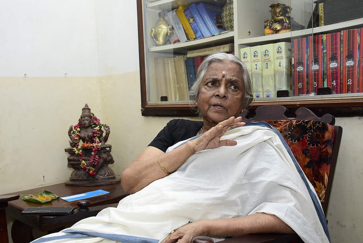 സുഗതകുമാരി അന്തരിച്ചു