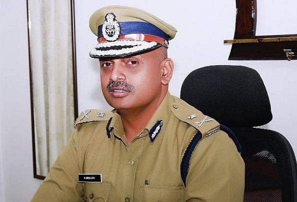 നടിയെ ആക്രമിച്ച കേസിലെ പ്രതികളെ രക്ഷപ്പെടാന്‍ സഹായിക്കും; ശ്രീജിത്തിനെ മാറ്റിയതിനെതിരെ ഹൈക്കോടതിയില്‍ ഹര്‍ജി