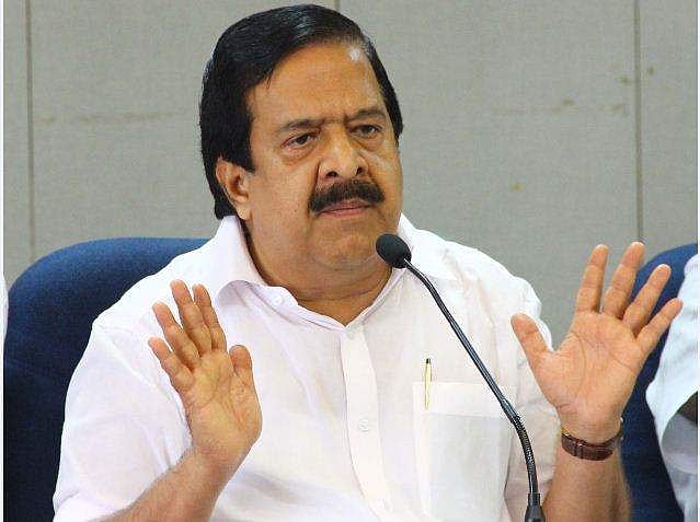 ട്രാഫിക് നിയന്ത്രണം സ്വകാര്യ കമ്പനിക്ക് കൈമാറുന്നു ; പിന്നില്‍ ഗാലക്‌സോണ്‍ ?; പുതിയ ആരോപണവുമായി പ്രതിപക്ഷം