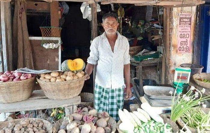 പച്ചക്കറിക്കടക്കാരനെ തേടിയെത്തിയ ഭാ​ഗ്യദേവത; കട ബാധ്യതകൾക്ക് നടുവിൽ എഴുപത് ലക്ഷത്തിന്റെ സൗഭാ​ഗ്യം 