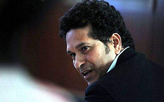 'ആർക്കും വേണ്ടാത്തവരെന്ന തോന്നൽ അവരിലുണ്ടാക്കരുത്'; കൊറോണ ബാധിതരെ ഒറ്റപ്പെടുത്തരുതെന്ന് സച്ചിൻ