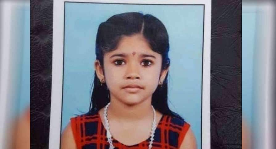 പ്രാര്‍ഥനകള്‍ മുറുകും മുമ്പേ ആ കുഞ്ഞുജീവന്‍ യാത്രയായിരുന്നു; ദേവനന്ദയുടെ മരണം ഉച്ചയ്ക്കു മുമ്പെന്ന് ഡോക്ടര്‍മാര്‍