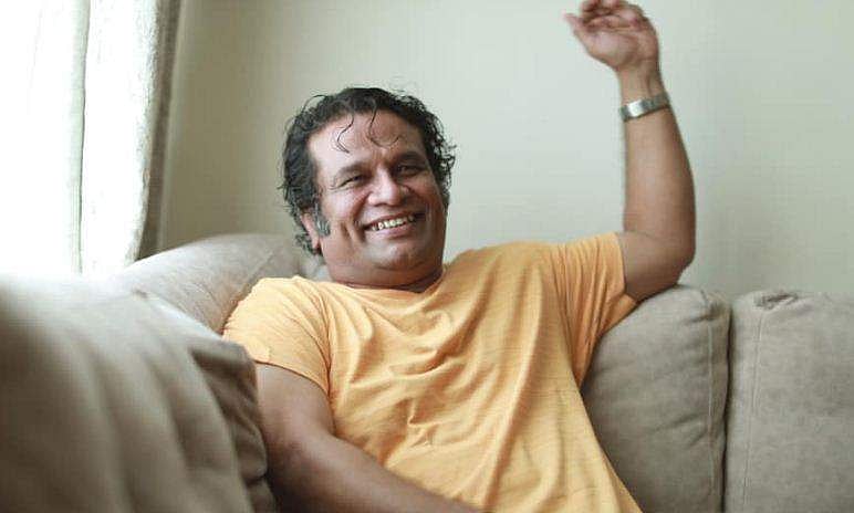 '150 ആളുകള്‍ ഒന്നിച്ച് നിന്നാല്‍ മാത്രമെ സിനിമയുണ്ടാക്കാന്‍ പറ്റു എന്ന് ആരാണ് പറഞ്ഞത്'; പുതിയ വഴികൾ അന്വേഷിക്കണമെന്ന് ഹാരിഷ് പേരടി