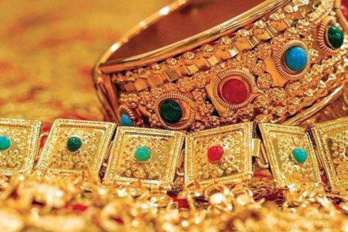 അഞ്ചുദിവസത്തിനിടെ കൂപ്പുകുത്തിയത് 2000 രൂപ; സ്വര്‍ണവില ഇടിയുന്നു