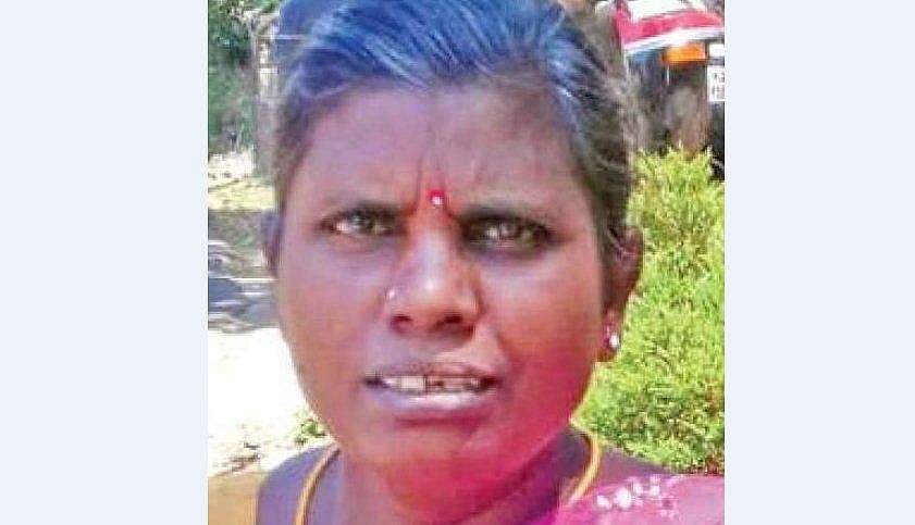 കുട്ടിയെ തട്ടിക്കൊണ്ടു പോവാന്‍ ശ്രമം, യുവതിയെ നാട്ടുകാര്‍ പിടികൂടി