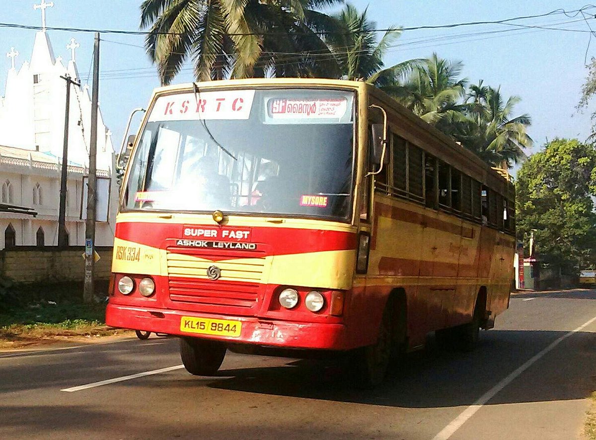 കെഎസ്ആർടിസി ബസിലെ സീറ്റിൽ ഒറ്റയ്ക്കിരിക്കാൻ കൊറോണയെ കൂട്ടുപിടിച്ച് യുവാവ് ; പരിശോധനയ്ക്കിറക്കി കള്ളം പൊളിച്ച് യാത്രക്കാർ 