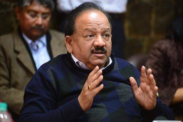  രോഗികളുടെ വര്‍ധന നേരിടാന്‍ ഒരുങ്ങണമെന്ന് ആശുപത്രികള്‍ക്ക് നിര്‍ദേശം ; ഡോക്ടര്‍മാരുടെ അവധി റദ്ദാക്കണം, വെന്റിലേറ്റര്‍ സൗകര്യം കൂട്ടണം