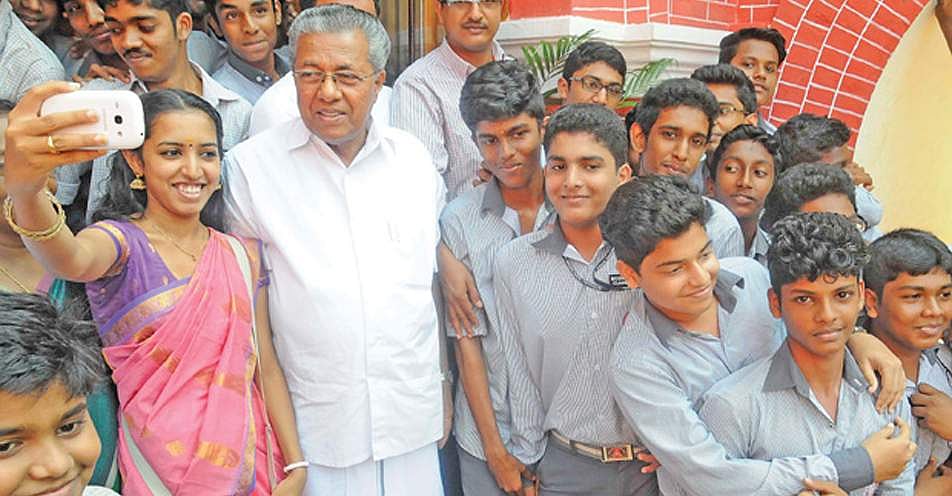 ഇനി പഠനത്തോടൊപ്പം തൊഴില്‍; വിദ്യാര്‍ത്ഥികള്‍ക്ക് ഓണറേറിയം, പദ്ധതിക്ക് മന്ത്രിസഭയുടെ അംഗീകാരം